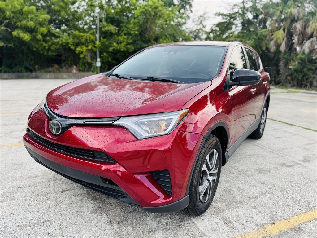 2018 Toyota RAV4 LE