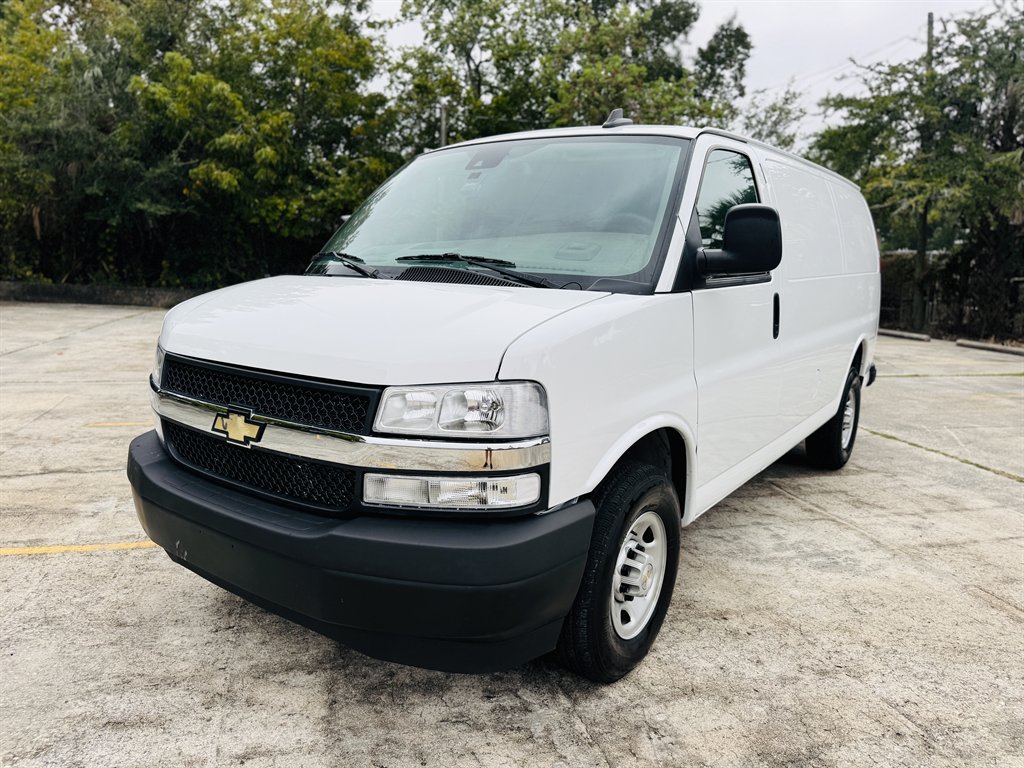 2024 Chevrolet Express Cargo Work Van's photo
